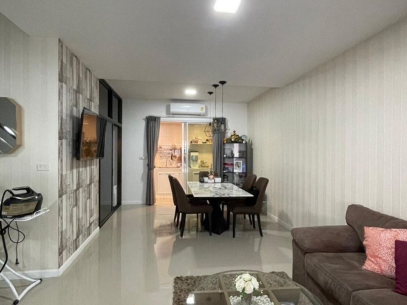 2-story townhome for sale with tenant Pruksa Ville 115 Chiang Mai - Payap-J-JOY1725