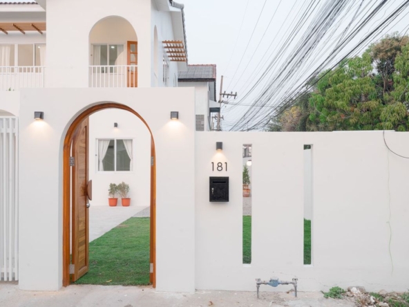 Sell / rent a beautiful house in Mae Hia zone-J-JOY1576