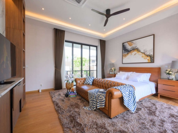 5 Bedrooms Luxury Classic Style Nestled in the vibrant heart of Chiang Mai-KMP-HSMC7064D