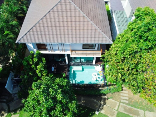 House for sale in Pool Villa San Kamphaeng (in Ploenchit Collina Project) San Kamphaeng-J-JOY1657