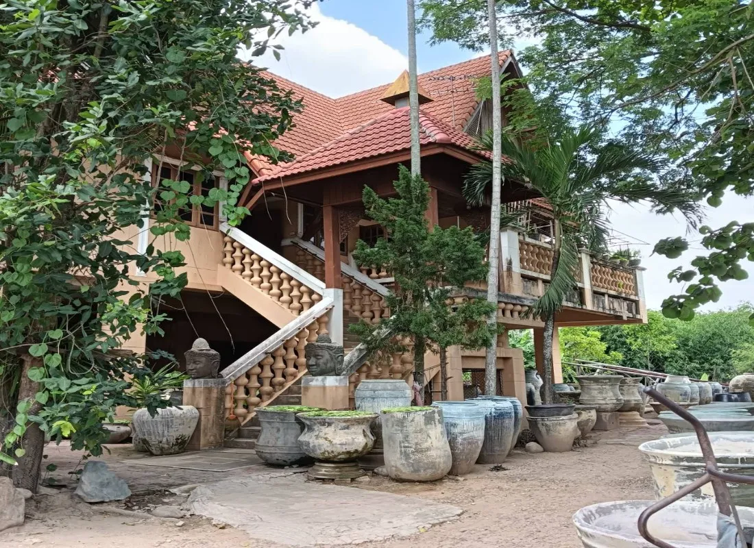 Stoneware Manufacture for Sale in Hang Dong, Chiang Mai