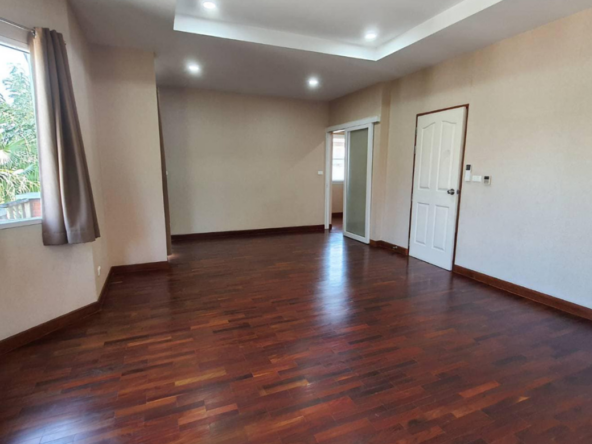 4Bathrooms