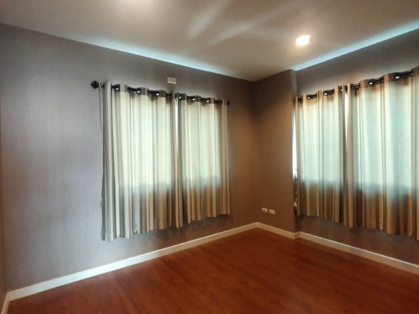 3 Bedrooms