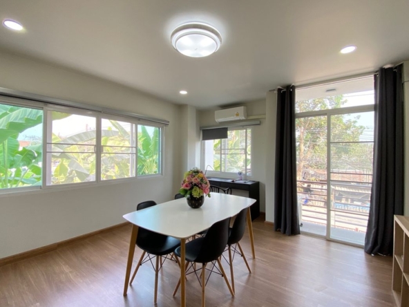2 bed townhome for sale in Pa Ton
