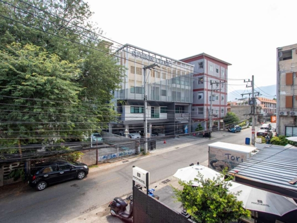 Versatile Three-Storey Townhouse/Home Business Unit in Santhitam-PH-CITY752