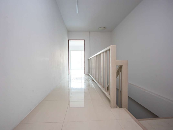 Versatile Three-Storey Townhouse/Home Business Unit in Santhitam-PH-CITY752