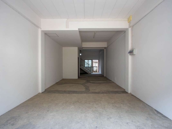 Versatile Three-Storey Townhouse/Home Business Unit in Santhitam-PH-CITY752