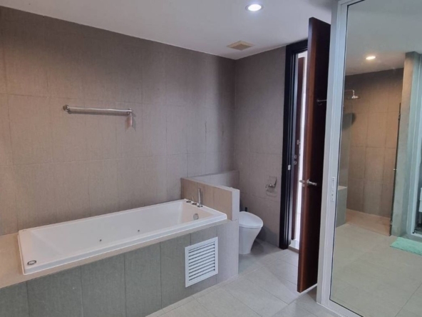 1 bed unit with a large balcony for sale in Muang Chiang Mai-P-PCS1061