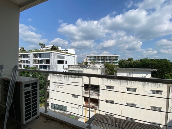 1 bed unit for sale in Chang Klan