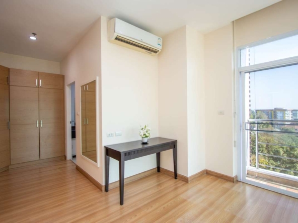 Fully Furnished Two-Bedroom Condo for Sale at Touch Hill Place-PH-TH028
