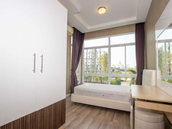 Spacious 2 Bed Condo at My Hip Condo 2-PH-HIP2038
