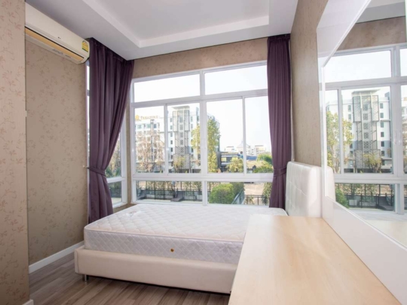 Spacious 2 Bed Condo at My Hip Condo 2-PH-HIP2038