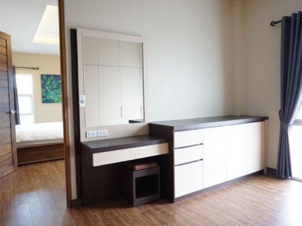 Brand new house with a private pool for rent in San Sai