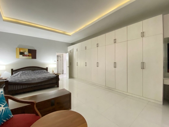 2 bed villa with a private pool for rent in Chang Kian