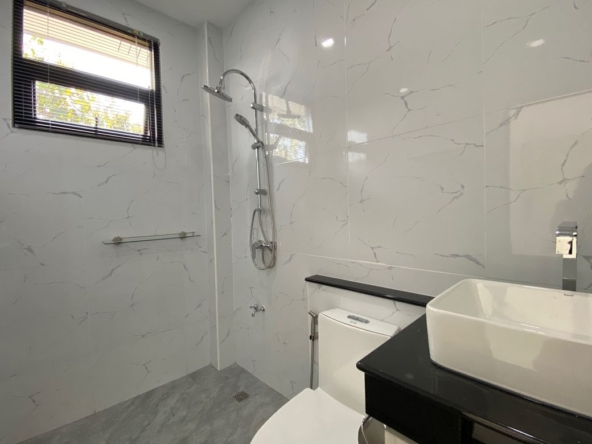 Brand new 3 bed house for sale in Doi Saket
