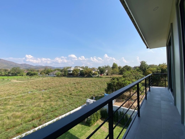 Brand new 3 bed house for sale in Doi Saket