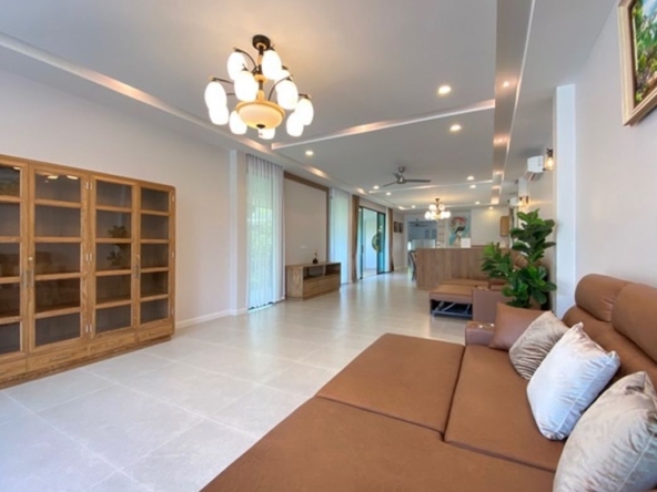 Brand new 3 bed house for sell in San Pa Tong