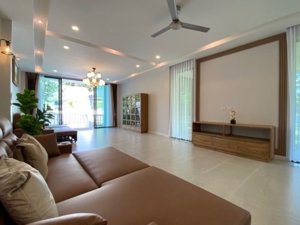 Brand new 3 bed house for sell in San Pa Tong