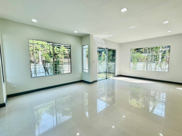 3 Bedrooms