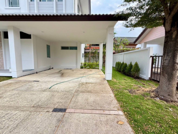 3 Bedrooms