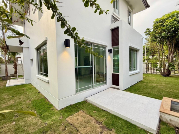 3 Bedrooms