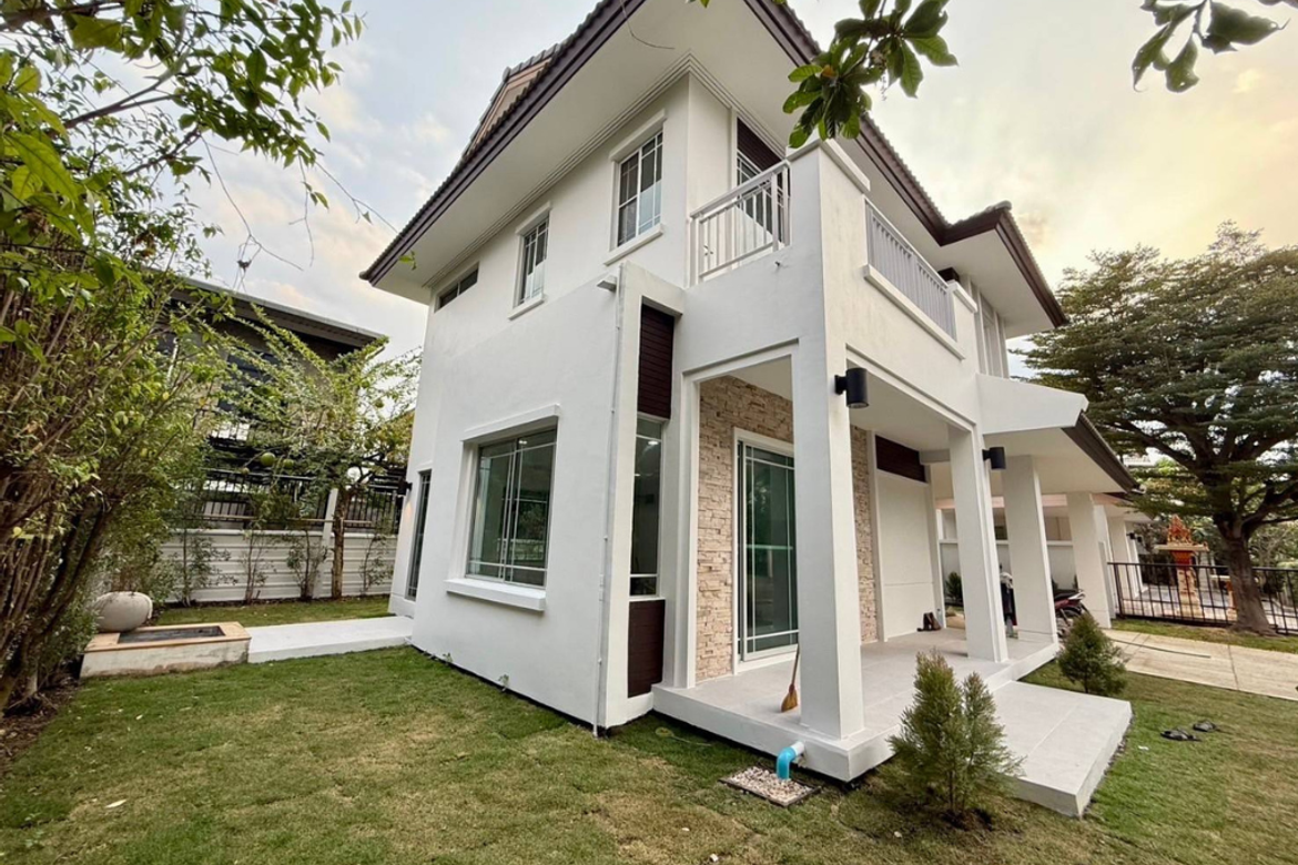 3 Bathrooms (ID: 682HS)-MR-682HS