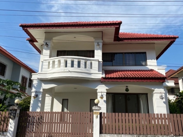 3 bed house for sale in Mae Hia