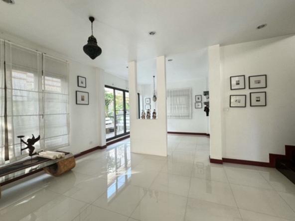 3 bed house for sale in Mae Hia