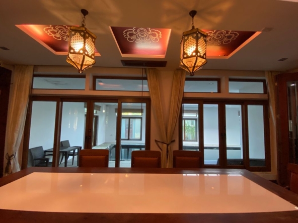 Luxurious home with private pool for sale in Hang Dong