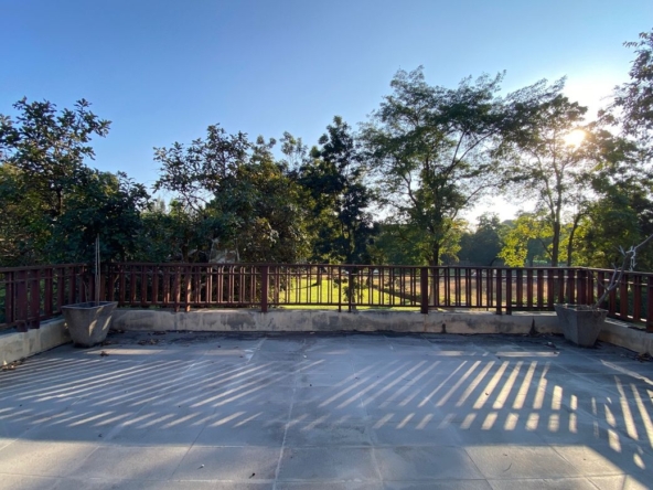 Luxurious home with private pool for sale in Hang Dong
