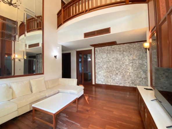 Luxurious home with private pool for sale in Hang Dong