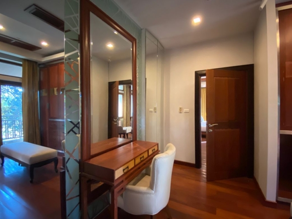Chiang Mai-P-PHS1047