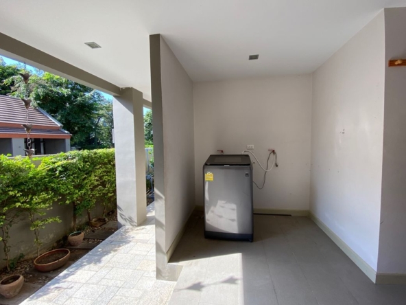 Luxurious home with private pool for sale in Hang Dong