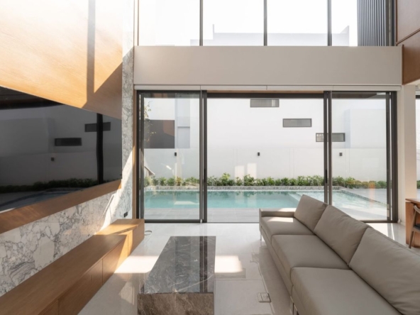 3 Bedroom Modern Pool Villa for Sale in Muang Chiang Mai-P-PHS1083