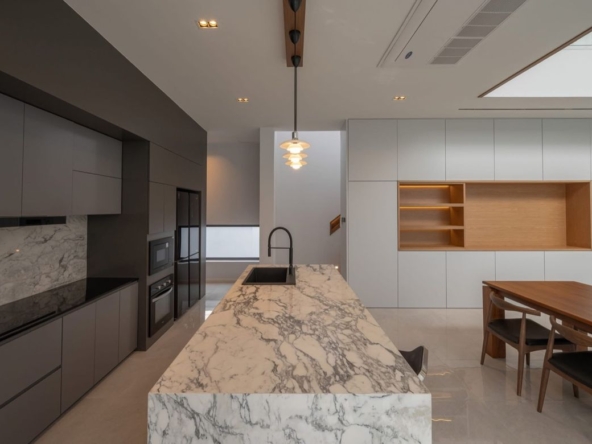 3 Bedroom Modern Pool Villa for Sale in Muang Chiang Mai-P-PHS1083