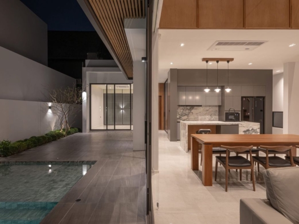 3 Bedroom Modern Pool Villa for Sale in Muang Chiang Mai-P-PHS1083