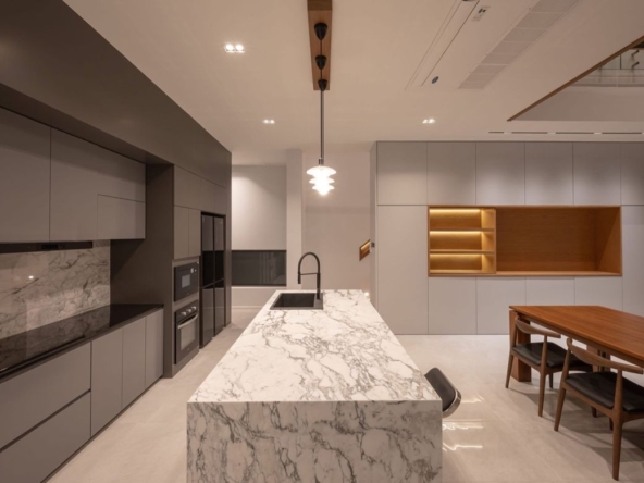 3 Bedroom Modern Pool Villa for Sale in Muang Chiang Mai-P-PHS1083