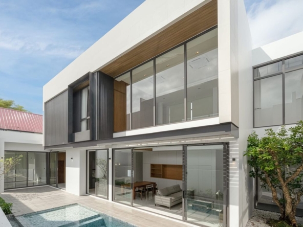 3 Bedroom Modern Pool Villa for Sale in Muang Chiang Mai-P-PHS1083