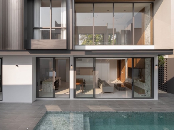 3 Bedroom Modern Pool Villa for Sale in Muang Chiang Mai-P-PHS1083