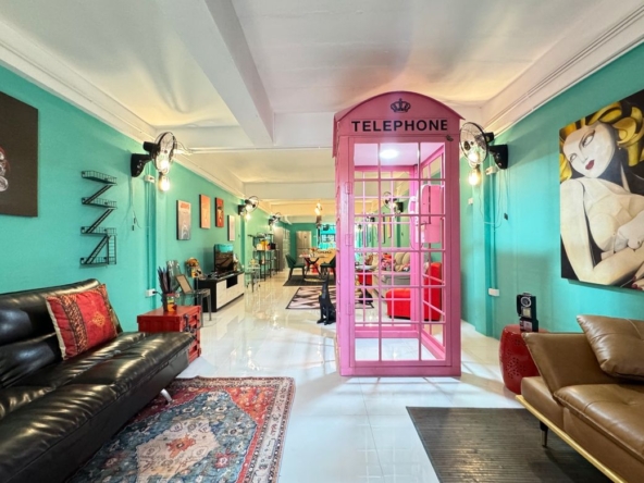 A unique modern townhome for sale in Muang Chiang Mai-P-PHS485