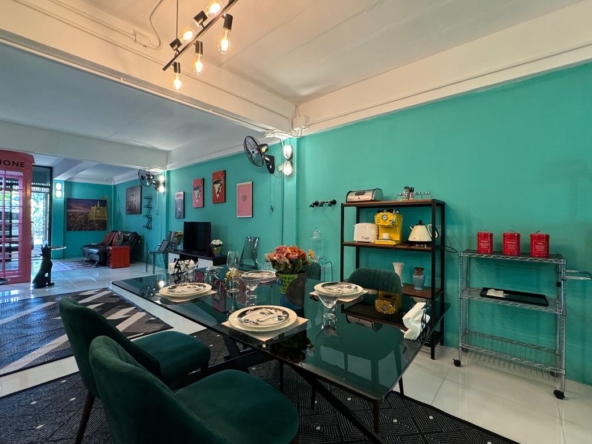 A unique modern townhome for sale in Muang Chiang Mai-P-PHS485