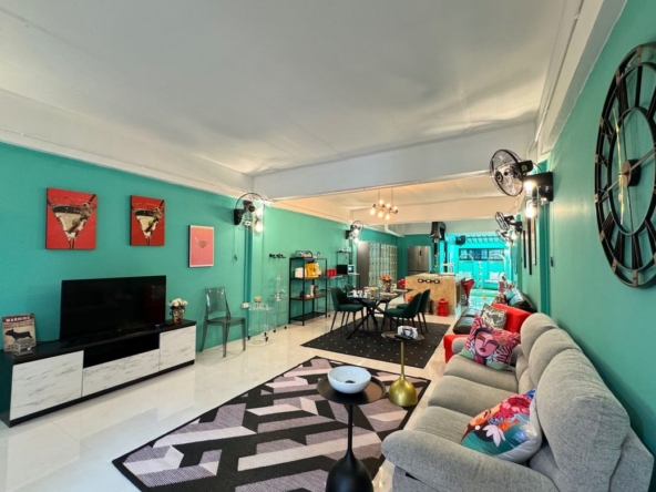 A unique modern townhome for sale in Muang Chiang Mai-P-PHS485