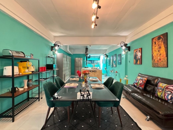 A unique modern townhome for sale in Muang Chiang Mai-P-PHS485