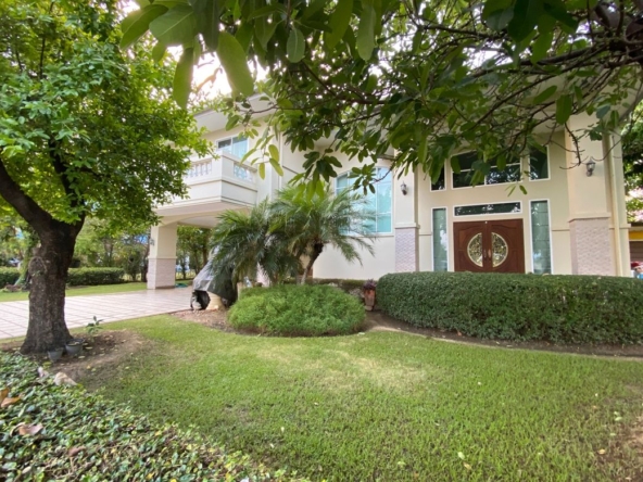 3 Bedroom House for Sale in Sankhampeang