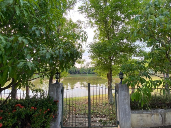 3 Bedroom House for Sale in Sankhampeang