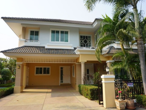 A spacious house 3 bed for rent or sale in Doi Saket