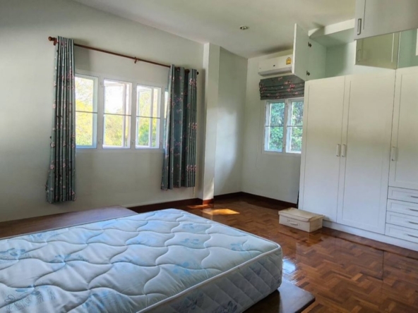 4 bed house for rent or sale in Doi Saket