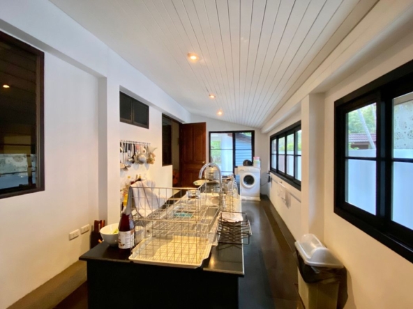 Colonial House by the Golf Course for rent or sale in Mae On