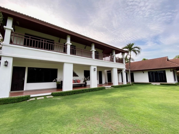 Colonial House by the Golf Course for rent or sale in Mae On