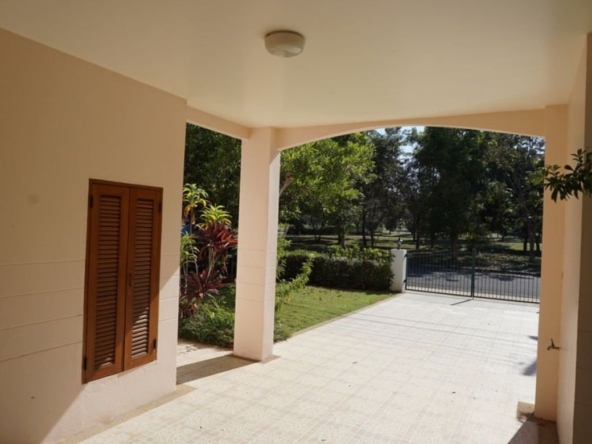 3 bed house for rent in Sankhampeang Chiang Mai-P-PHR125
